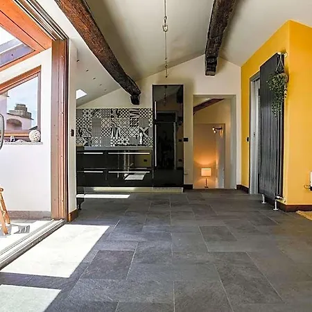 Hotel La Finestra Sul